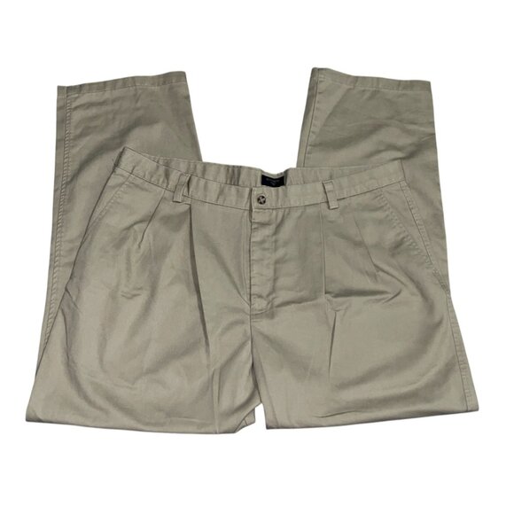 Dockers Mens Pleated Khaki Pants W42 L32 100% Cotton Beige Casual Wear - Picture 1 of 9